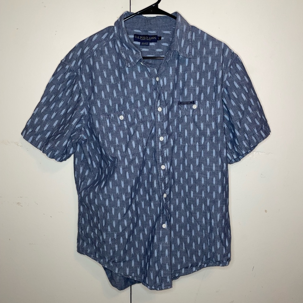 us polo assn button up shirt L